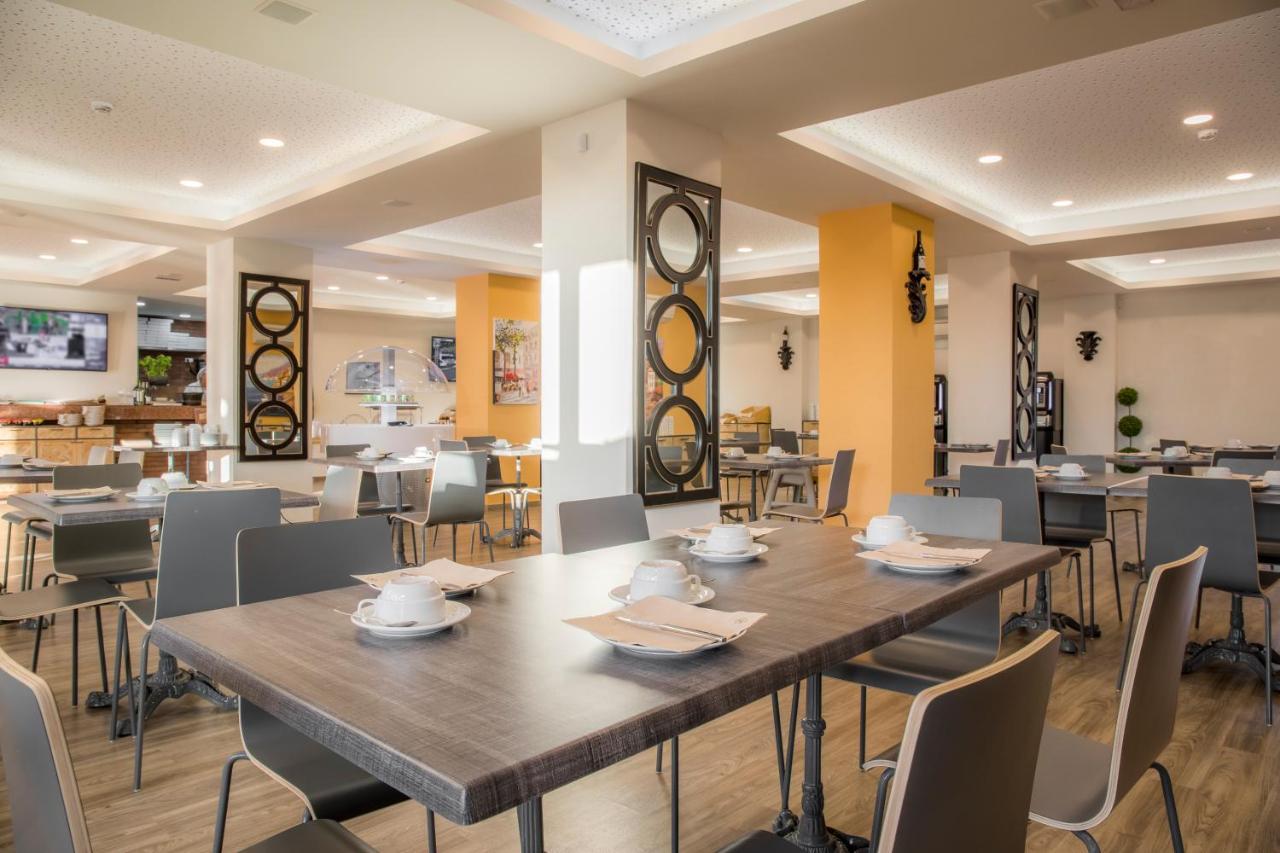 Boavista Golf & Spa - Bela Colina Holidays Lagos Ngoại thất bức ảnh The dining room at the hotel