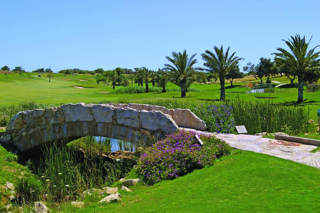 Boavista Golf & Spa - Bela Colina Holidays Lagos Ngoại thất bức ảnh Golf course in Cyprus
